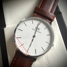 Picture of Daniel Wellington-36mm Female Classic Strip _SKU0907180331221666